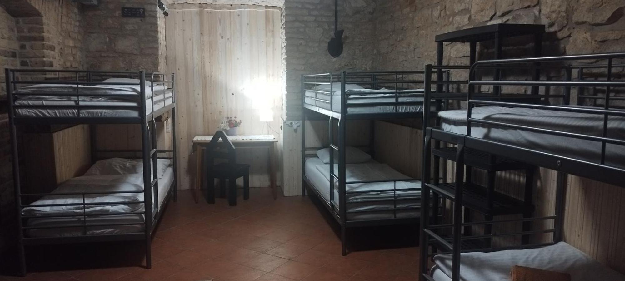 Alba Hostel Прага Экстерьер фото