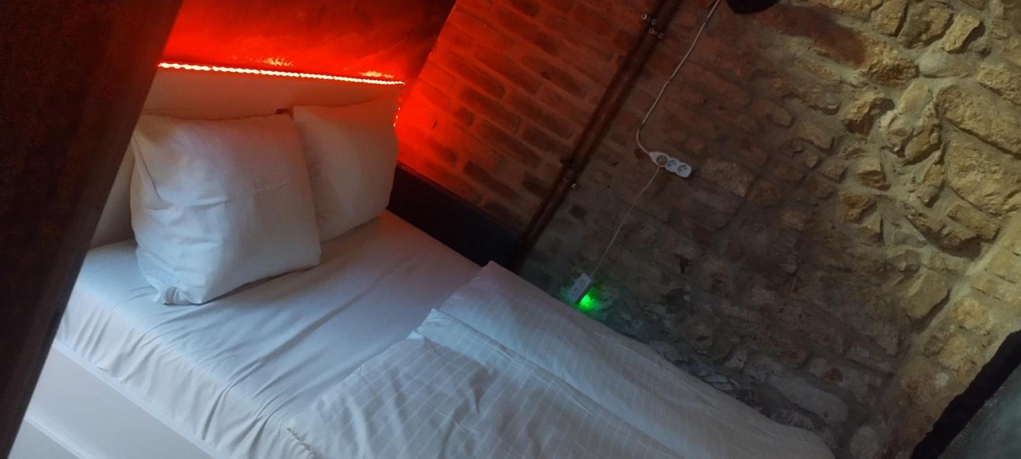Alba Hostel Прага Экстерьер фото